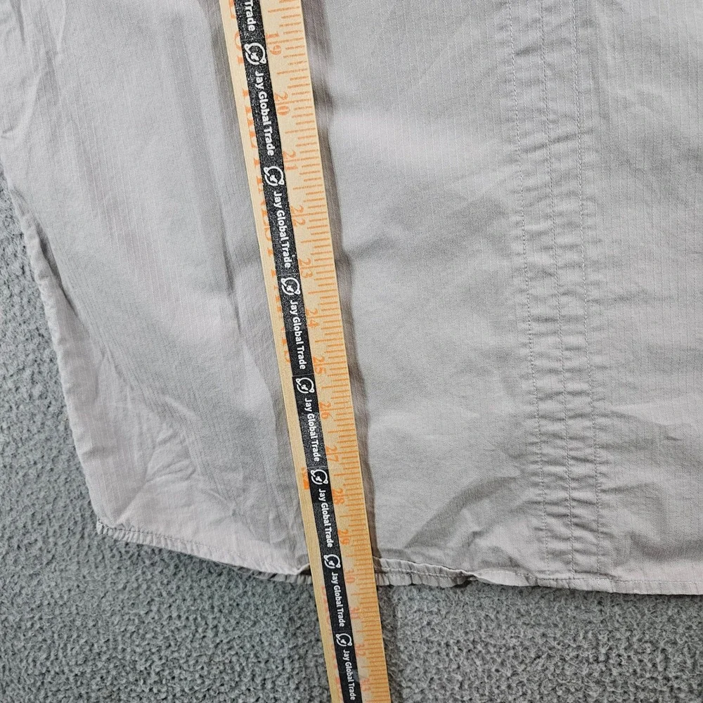 The North Face Mens‎ Gray Pinstripe Short Sleeve Button Up Shirt Size Medium